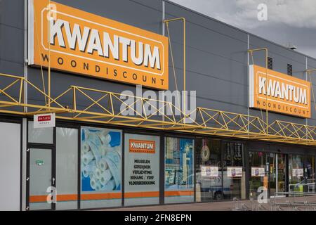 Kwantum hi-res stock photography images - Alamy