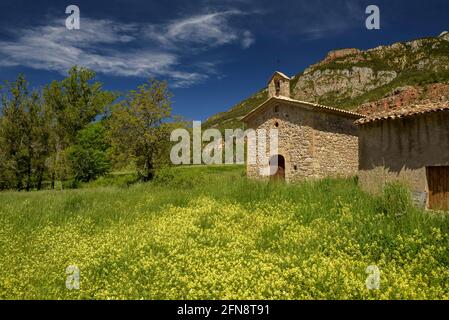 Hermitage of Sant Antoni de Feners, in the base of the Pedraforca south face (Berguedà, Catalonia, Spain) ESP: Ermita de Sant Antoni de Feners Stock Photo