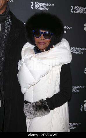 New York - NY - 20200121 -  Opening Night arrivals of A Soldier’s Playon Broadway at the American Airlines Theatre  -PICTURED: Cicely Tyson Adam Nemser Stock Photo