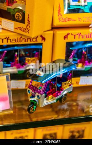 Bangkok Thailand 22. Mai 2018 Beautiful colorful Tuk Tuk Souvenirs in Souvenir shop in Bangkok Thailand. Stock Photo