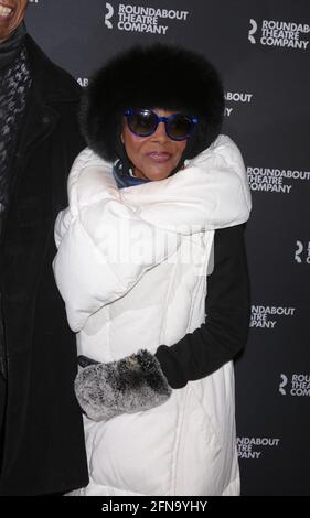 New York - NY - 20200121 -  Opening Night arrivals of A Soldier’s Playon Broadway at the American Airlines Theatre  -PICTURED: Cicely Tyson Adam Nemser Stock Photo