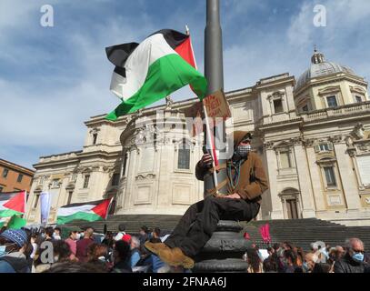 Rome, Italy. 15th May, 2021. A young protester at the demonstration of Palestinian Nakba behind Santa Maria Maggiore church, in Rome, Italy, on May 15, 2021. Similar demonstrations have been held in Milan, Turin, Naples to commemorate Nakba and stop bombings. (Photo by Elisa Gestri/Sipa USA) Credit: Sipa USA/Alamy Live News Stock Photo