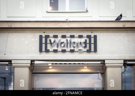 Wolford shop hi res stock photography and images Alamy