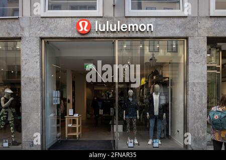 Lululemon Athletica Sports Fashion Store in Munich Editorial Stock