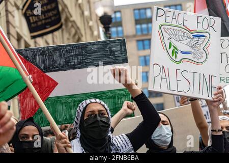 May 15, 2021, Boston, Massachusetts, USA: People rally in solidarity with the Palestinian people amid the ongoing conflict with Israel during Boston protest for Palestine rally in Boston. Credit: Keiko Hiromi/AFLO/Alamy Live News Stock Photo