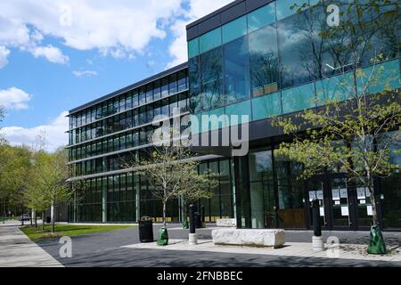 Ontario, Canada - May 14, 2021:  Modern architecture at the suburban Mississauga campus of the University of Toronto. Stock Photo