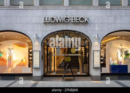 Ludwig Beck store sign in Munich town center Stock Photo