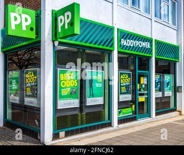 Paddy Power licensed betting shop - Paddy Power Bookmakers Shop in Stevenage. Paddy Power was founded in Dublin in 1988. Stock Photo