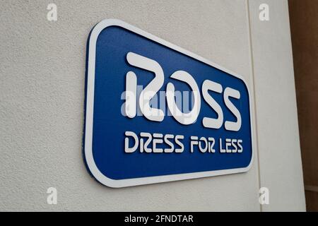 Side view of a sign reading 'Ross Dress for Less' on the facade of Ross clothing store in Walnut Creek, California, December 15, 2020. () Stock Photo