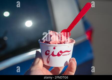 Close-up of pint containers of Bi Rite ice cream for sale at the iconic Bi  Rite creamery in the Mission District neighborhood of San Francisco,  California, January 26, 2020 Stock Photo - Alamy