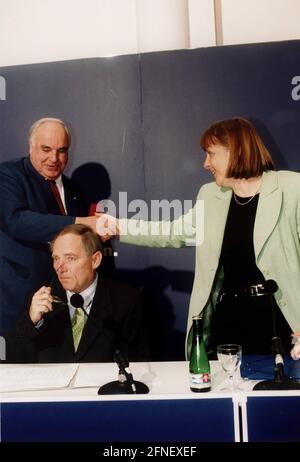 Wolfgang Schäuble and Angela Merkel at a press conference in the CDU ...