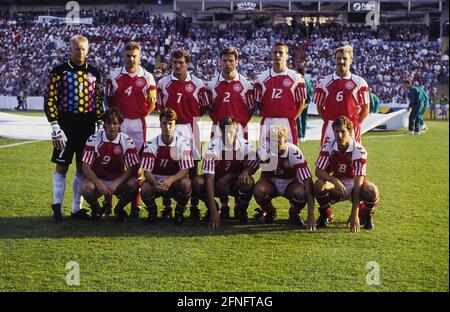 torben-piechnik-football-clipart