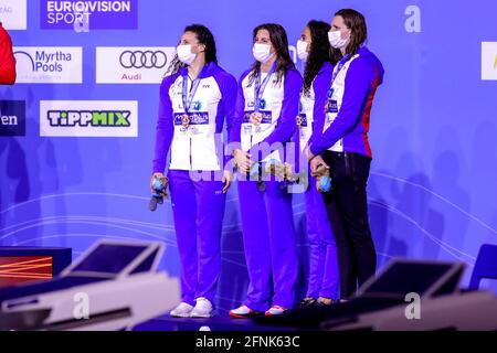 BUDAPEST, HUNGARY - MAY 17: Lucy Hope of Great Britain, Anna Hopkin  of Great Britain, Abbie Wood of Great Britain, Freya Anderson of Great Britain winning gold medal, first place of Women 4 x 100m Freestyle Final during the LEN European Aquatics Championships Swimming at Duna Arena on May 17, 2021 in Budapest, Hungary (Photo by Marcel ter Bals/Orange Pictures) Credit: Orange Pics BV/Alamy Live News Stock Photo