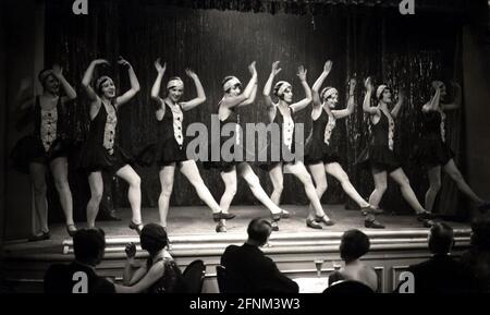 dance, revue, female dancers on the stage, 1920s, ADDITIONAL-RIGHTS-CLEARANCE-INFO-NOT-AVAILABLE Stock Photo