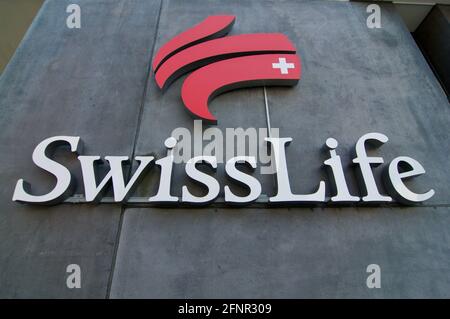 St. Gallen, Switzerland - 14th April 2021 : Swiss Life logo. Swiss Life is the largest insurance company of Switzerland and one of Europe’s leading co Stock Photo