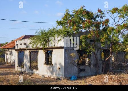 Derelict house that suffered damage during the civil war, Mullaitivu, Northern Province, Sri Lanka Stock Photo