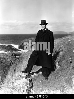 HENRY MOLLISON in WHISKY GALORE ! 1949 director ALEXANDER MACKENDRICK novel Compton Mackenzie and Angus MacPhail producer Michael Balcon An Ealing Studios production / General Film Distributors (GFD) Stock Photo