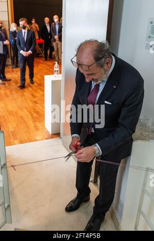 Paris, France. 20th May, 2021. After seven years of renovation works the Czech Centre in Paris inaugurated its library within the Czech consulate with the exhibition entitled 'Milan Kundera: Nostalgia For Europe' that opens to the public on Thursday, May 20, 2021, in Paris, France. On the photo Michal Fleischmann, Czech ambassador to Paris, opens the exhibition. Credit: Tereza Novakova/CTK Photo/Alamy Live News Stock Photo