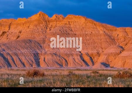 Sunrise light on the formations of Toadstool Geologic Park, Oglala National Grassland, Nebraska, USA Stock Photo