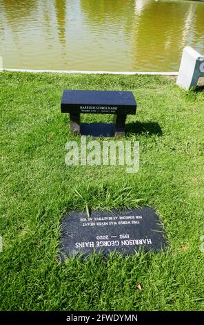 Los Angeles, California, USA 19th May 2021 A general view of atmosphere of actor Harrison George Hains Grave & Bench in Garden of Legends at Hollywood Forever Cemetery on May 19, 2021 in Los Angeles, California, USA. Photo by Barry King/Alamy Stock Photo Stock Photo