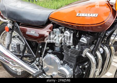 Kawasaki 900 for sale deals near me