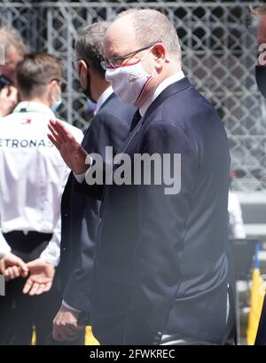 Monaco Ville, Monaco. 23rd May, 2021. Motorsport: Formula 1 World Championship, Monaco Grand Prix. Prince Albert II of Monaco (M) arrives at the circuit. Credit: Hasan Bratic/dpa/Alamy Live News Stock Photo