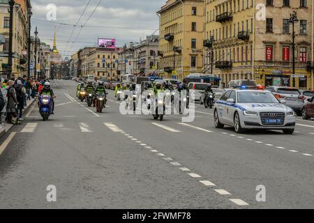 Russia, Saint-Petersburg, central street Nevsky prospect. Louis vuitton  store, temporarily closed in Russia 18.08.2022 am 10:28 Stock Photo