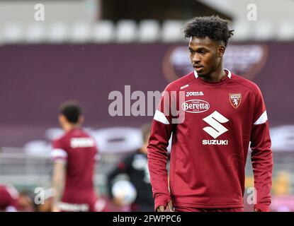 Torino FC players celebrate during the Serie A 2020/21 match between Torino  FC and Benevento Calcio at Stadio Olimpico Grande Torino on May 23, 2021 in  Turin, Italy - Photo ReporterTorino / LiveMedia Stock Photo - Alamy