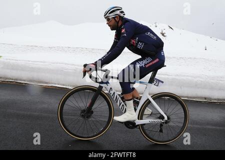 Giau Pass, Italy. 24th May, 2021. Giro d'Italia, Tour of Italy, route stage 16, Sacile to Cortina d'Ampezzo ; 23 JANSSENS Jimmy BEL Credit: Action Plus Sports/Alamy Live News Stock Photo