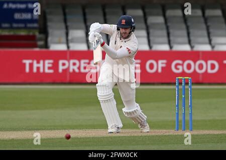 Paul Walter in batting action for Essex during Essex CCC vs Worcestershire CCC, LV Insurance County Championship Group 1 Cricket at The Cloudfm County Stock Photo