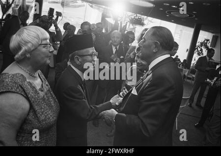 Reception director C. Verolme in connection with 25 years Verolme machinefabriek IJsselmonde, Rotterdam, 7 September 1971, directors, factories, jubil Stock Photo