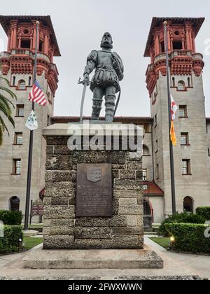 Statue of Don Pedro Menendez de Aviles in front of the Alcazar Hotel and Lightner Museum in St Augustine Florida, USA. Stock Photo