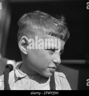 [Reportage of the work of the War Foster Children Foundation in the field of caring for children of N.S.B. men], October 1945, children, upbringing, foster care, Second World War, The Netherlands, 20th century press agency photo, news to remember, documentary, historic photography 1945-1990, visual stories, human history of the Twentieth Century, capturing moments in time Stock Photo