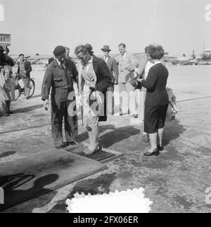Schiphol departure brides to New Zealand, July 5, 1952, brides, airports, The Netherlands, 20th century press agency photo, news to remember, documentary, historic photography 1945-1990, visual stories, human history of the Twentieth Century, capturing moments in time Stock Photo