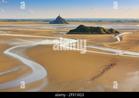 FRANCE. NORMANDY. MANCHE (50) AERIAL VIEW OF MONT SAINT MICHEL ABBEY IN LOW TIDE
