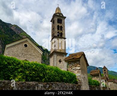 Leventina, Ticino, Switzerland: Two churches of Giornico Stock Photo