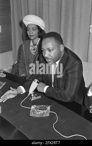 Martin Luther King while speaking; next to him his wife Coretta Scott King, October 20, 1965, arrival and departure, human rights, press conferences, The Netherlands, 20th century press agency photo, news to remember, documentary, historic photography 1945-1990, visual stories, human history of the Twentieth Century, capturing moments in time Stock Photo