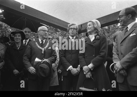 Princess Gracia of Monaco baptizes a lily at Floriade, September 16, 1972, princesses, The Netherlands, 20th century press agency photo, news to remember, documentary, historic photography 1945-1990, visual stories, human history of the Twentieth Century, capturing moments in time Stock Photo