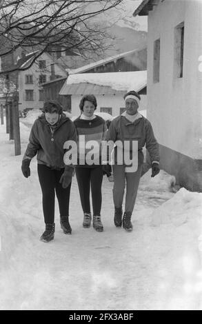 Princess Irene and Princess Beatrix in Sankt Anton, February 4, 1960, The Netherlands, 20th century press agency photo, news to remember, documentary, historic photography 1945-1990, visual stories, human history of the Twentieth Century, capturing moments in time Stock Photo