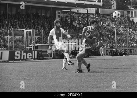 FC Den Haag against Ajax 1-2, game moments, 17, Erkens in action, September 5, 1976, sports, soccer, The Netherlands, 20th century press agency photo, news to remember, documentary, historic photography 1945-1990, visual stories, human history of the Twentieth Century, capturing moments in time Stock Photo