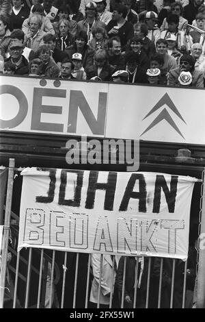 Feyenoord against PEC, with farewell Johan Cruyff, no. 3, banner Johan thanks, no. 4, 5 banner, Johan, we will miss you, 13 May 1984, FAREwell, banners, sports, soccer, The Netherlands, 20th century press agency photo, news to remember, documentary, historic photography 1945-1990, visual stories, human history of the Twentieth Century, capturing moments in time Stock Photo