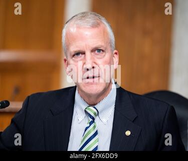 Washington, United States. 25th May, 2021. U.S. Senator Dan Sullivan (R-AK) speaks at a hearing of the Senate Armed Services Committee. Credit: SOPA Images Limited/Alamy Live News Stock Photo