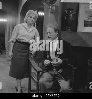 He's at the Crucible, a TV play by VPRO. Emmy Lopes Dias and Max Croiset, October 17, 1962, actors, television dramas, The Netherlands, 20th century press agency photo, news to remember, documentary, historic photography 1945-1990, visual stories, human history of the Twentieth Century, capturing moments in time Stock Photo