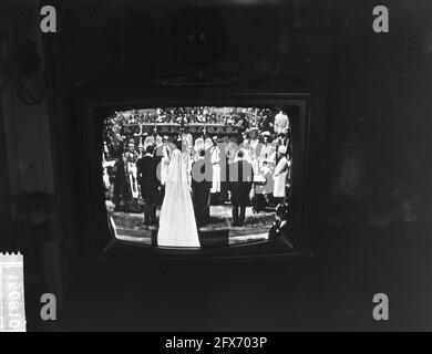 Marriage Princess Alexandra of Kent to Angus Ogilvy [photo from TV], 24 April 1963, marriages, princesses, The Netherlands, 20th century press agency photo, news to remember, documentary, historic photography 1945-1990, visual stories, human history of the Twentieth Century, capturing moments in time Stock Photo