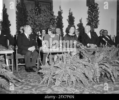 500 years Staten Generaal, commemoration f.l.n.r. the President of the States of the Netherlands Antilles mr. F. J. van Thiel, Princess Beatrix, Hare, January 9, 1964, commemorations, queens, presidents, The Netherlands, 20th century press agency photo, news to remember, documentary, historic photography 1945-1990, visual stories, human history of the Twentieth Century, capturing moments in time Stock Photo