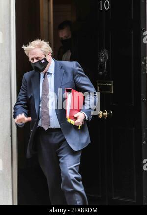 London UK 26 May 2021 The primer minister Boris Johnson, leaving Downing Street for the weekly session of PMQ's ,Prime Minister Questions at the House of Commons Paul Quezada-Neiman/Alamy Live News Stock Photo