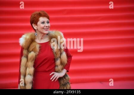 Soqollangan qattiq xitoylik mushuklar