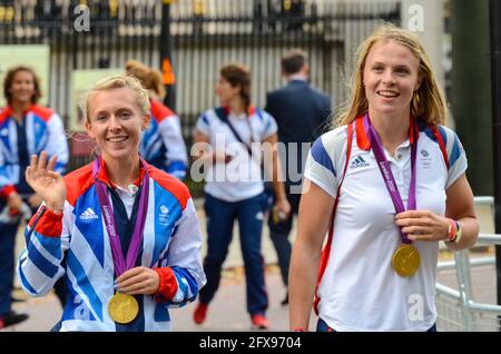 Katherine Copeland and Anna Watkins, rowers with Team GB Olympians leaving Buckingham Palace after the victory parade. London 2012 Olympics. Stock Photo