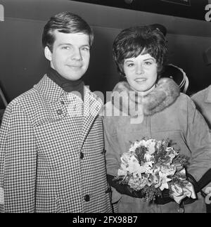 Bobby Vee (American singer) in the Netherlands for TV appearance, Bobby Vee (headline), March 31, 1964, singers, The Netherlands, 20th century press agency photo, news to remember, documentary, historic photography 1945-1990, visual stories, human history of the Twentieth Century, capturing moments in time Stock Photo