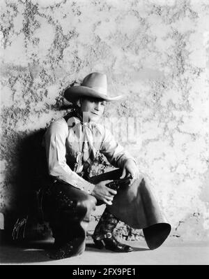 Cowboy Movie Star BUCK JONES on set candid with Movie Crew during ...